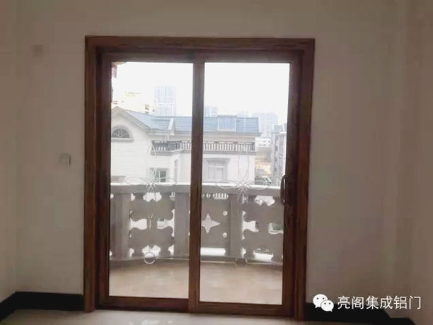 亮閣門窗,家居門窗裝修知識--密封膠