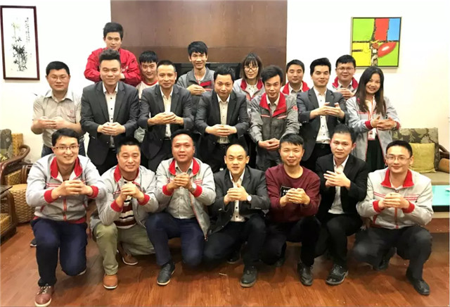 亮閣門窗｜家庭文化系列報(bào)道之——傳承孝道文化！