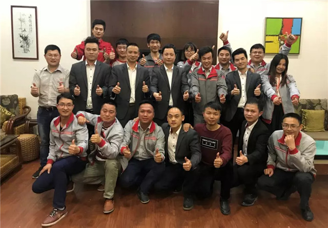 亮閣門窗｜家庭文化系列報(bào)道之——傳承孝道文化！