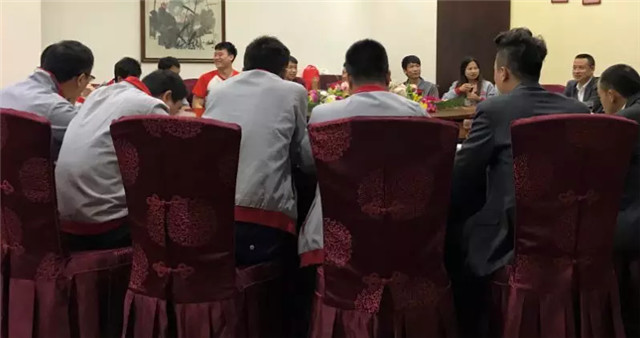亮閣門窗｜家庭文化系列報(bào)道之——傳承孝道文化！